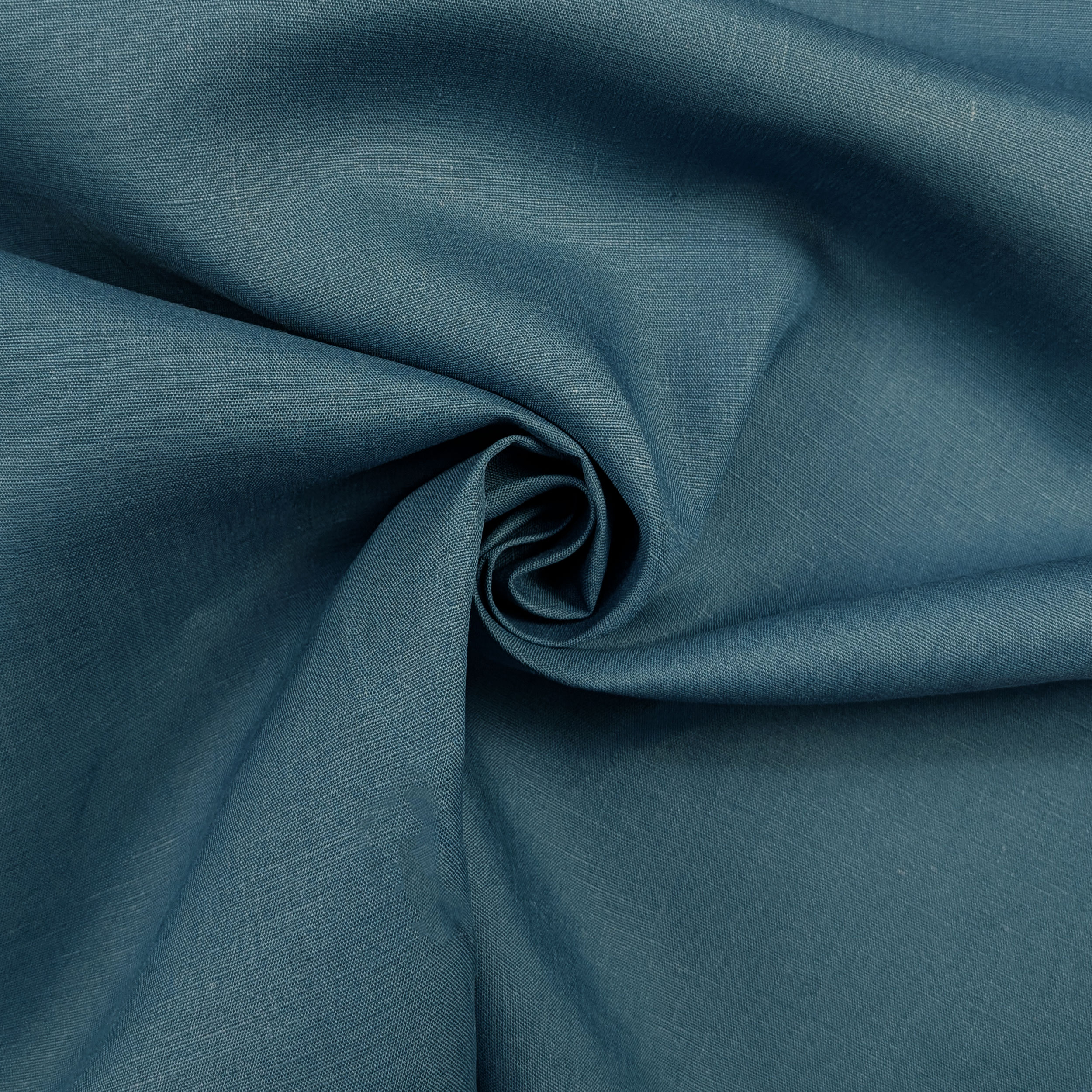 Pure Linen Ottanio Fashion Image