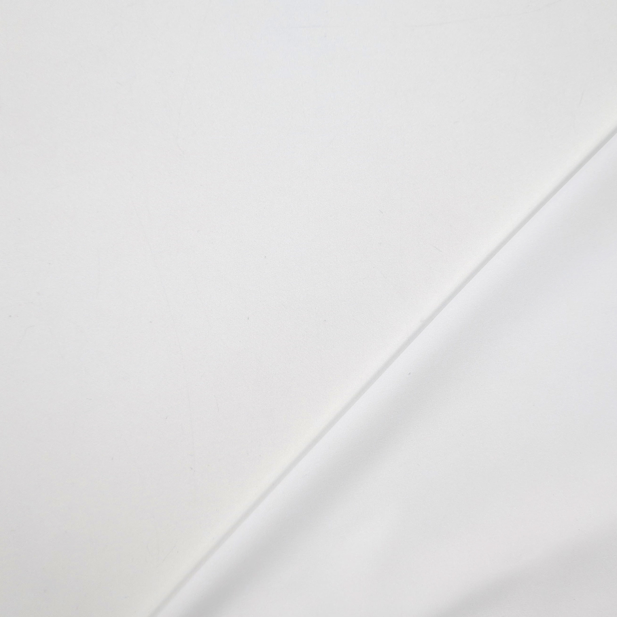 Weißes Stretch-Futter Image