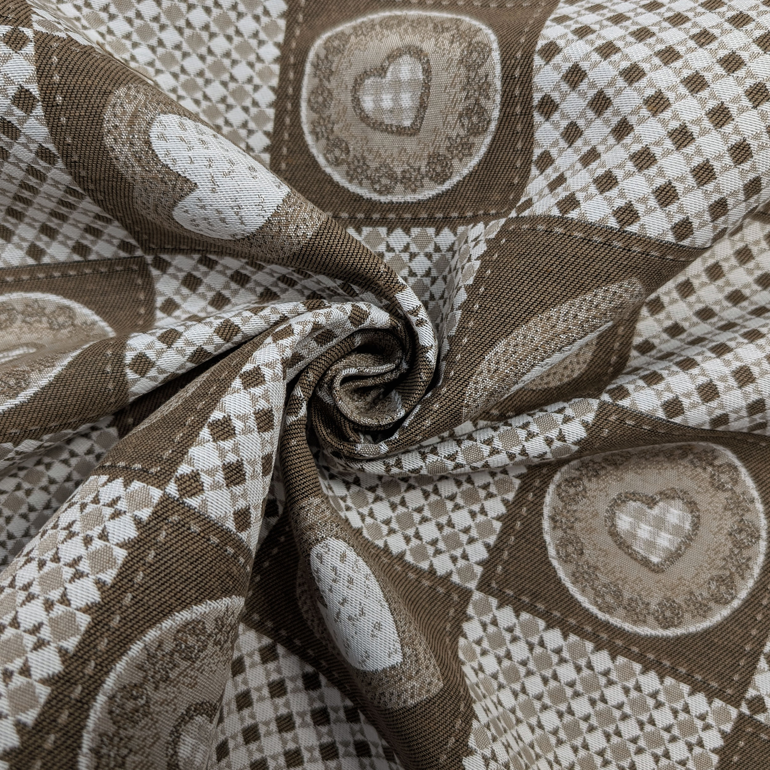 Jacquard Double Fantasy Tile Hearts Image