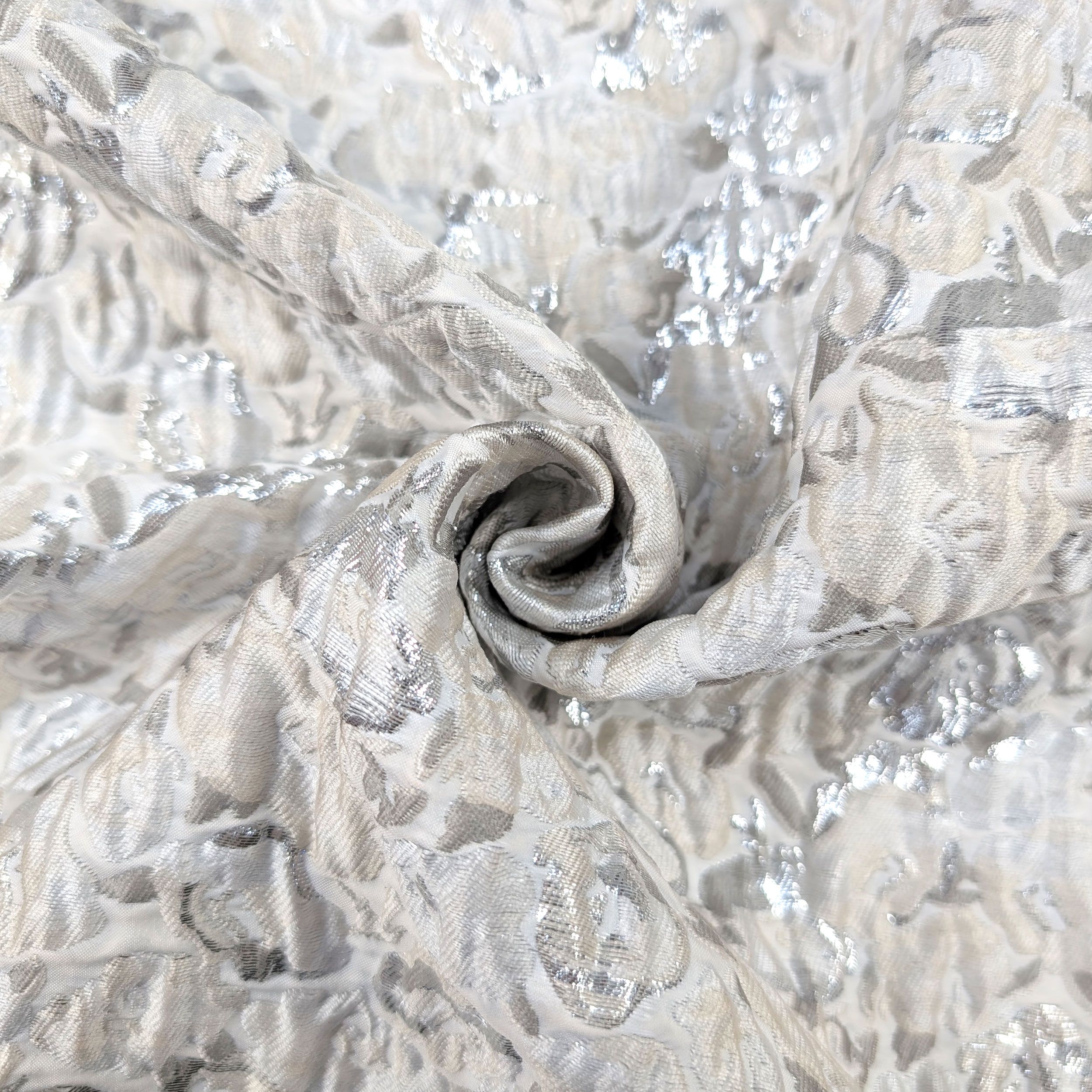High Fashion Brocade Silver and White Flowers Image