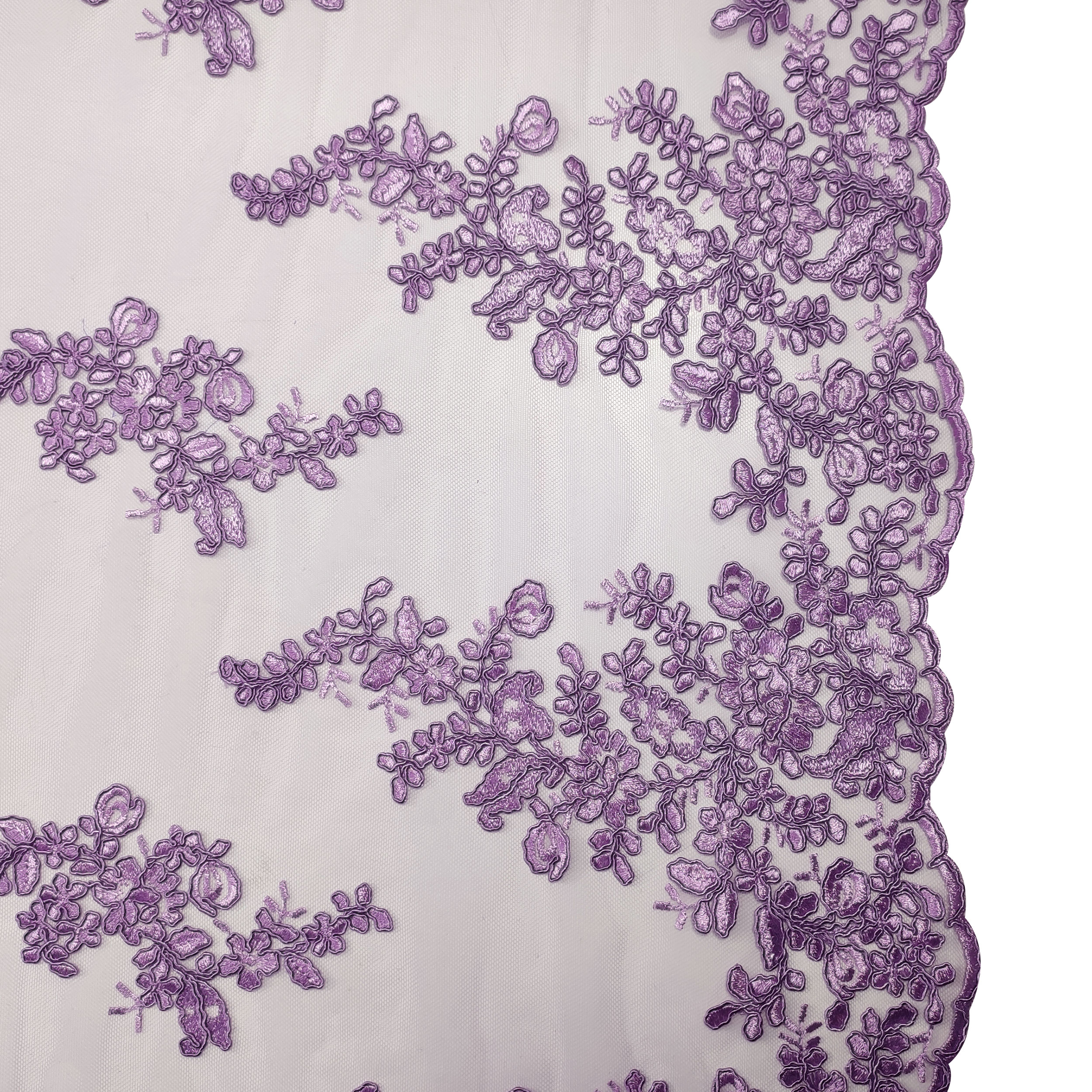Dentelle brodée à double bord 3
