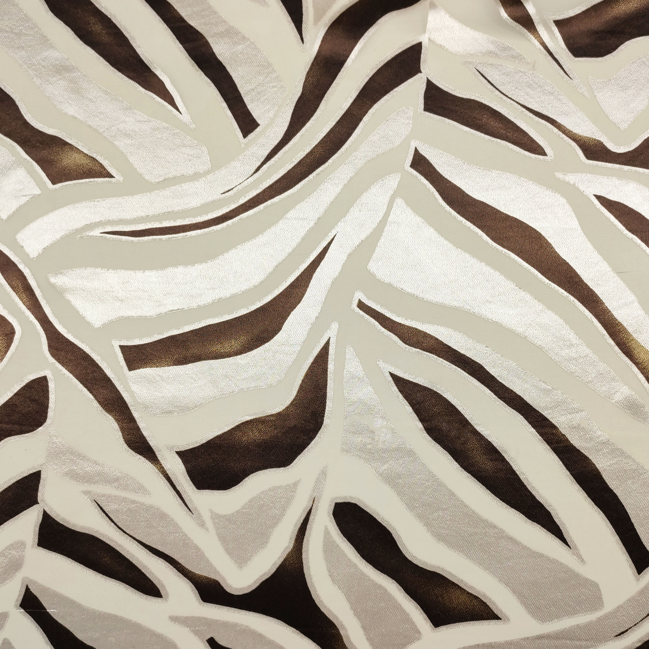 Devorè High Fashion Beige and Brown