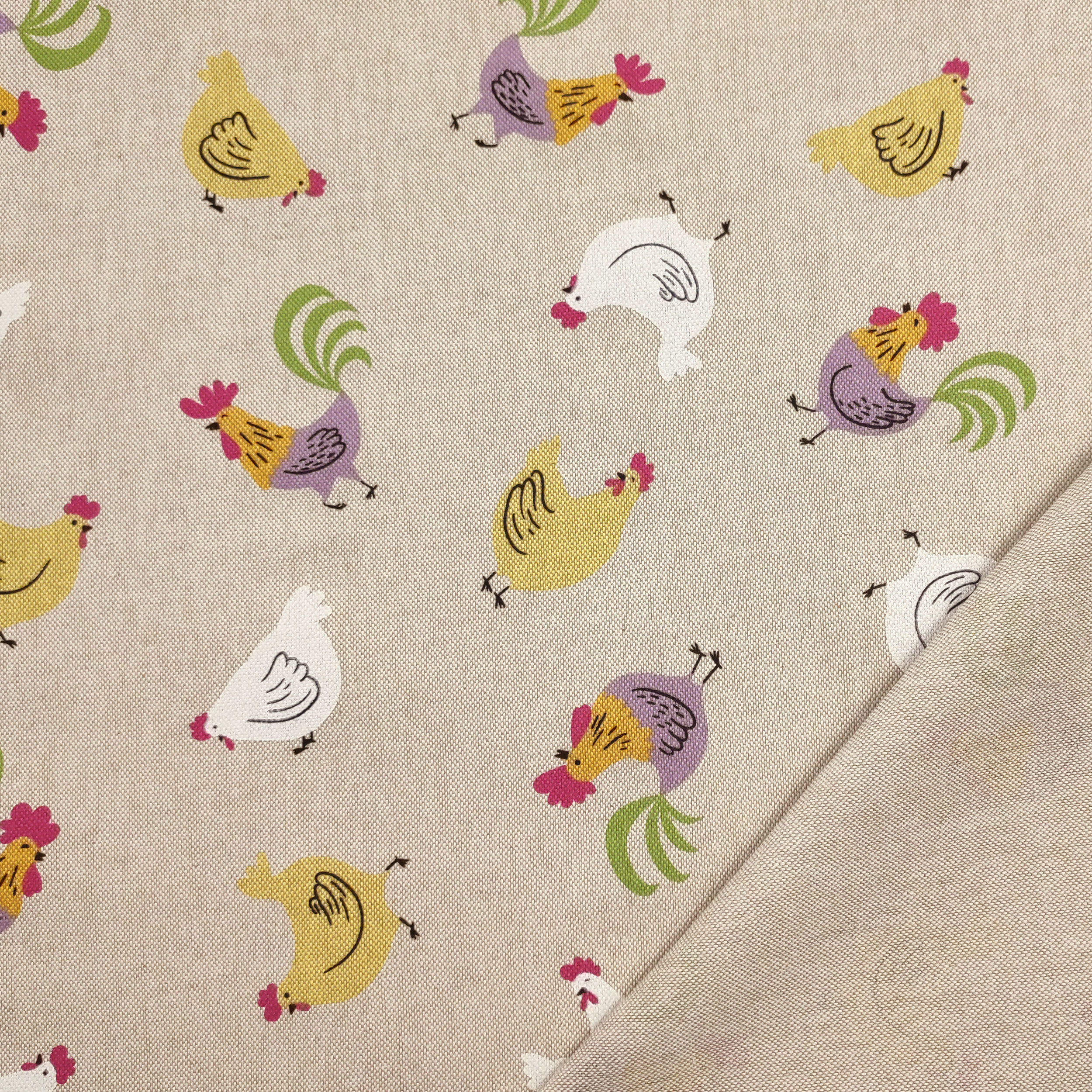 Panama Fabric Remnant – Colourful Hens, 130x140 cm Image