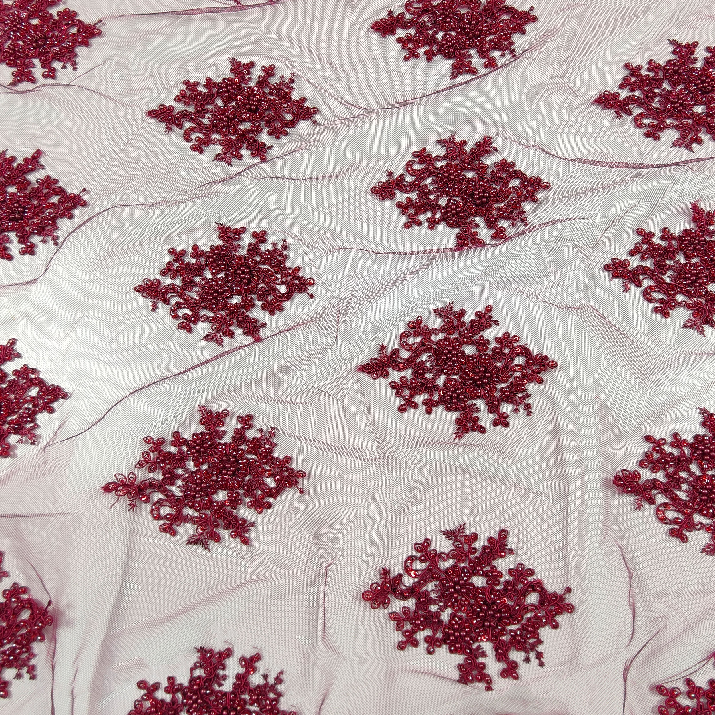 Tulle brodé perlé Lux Bordeaux