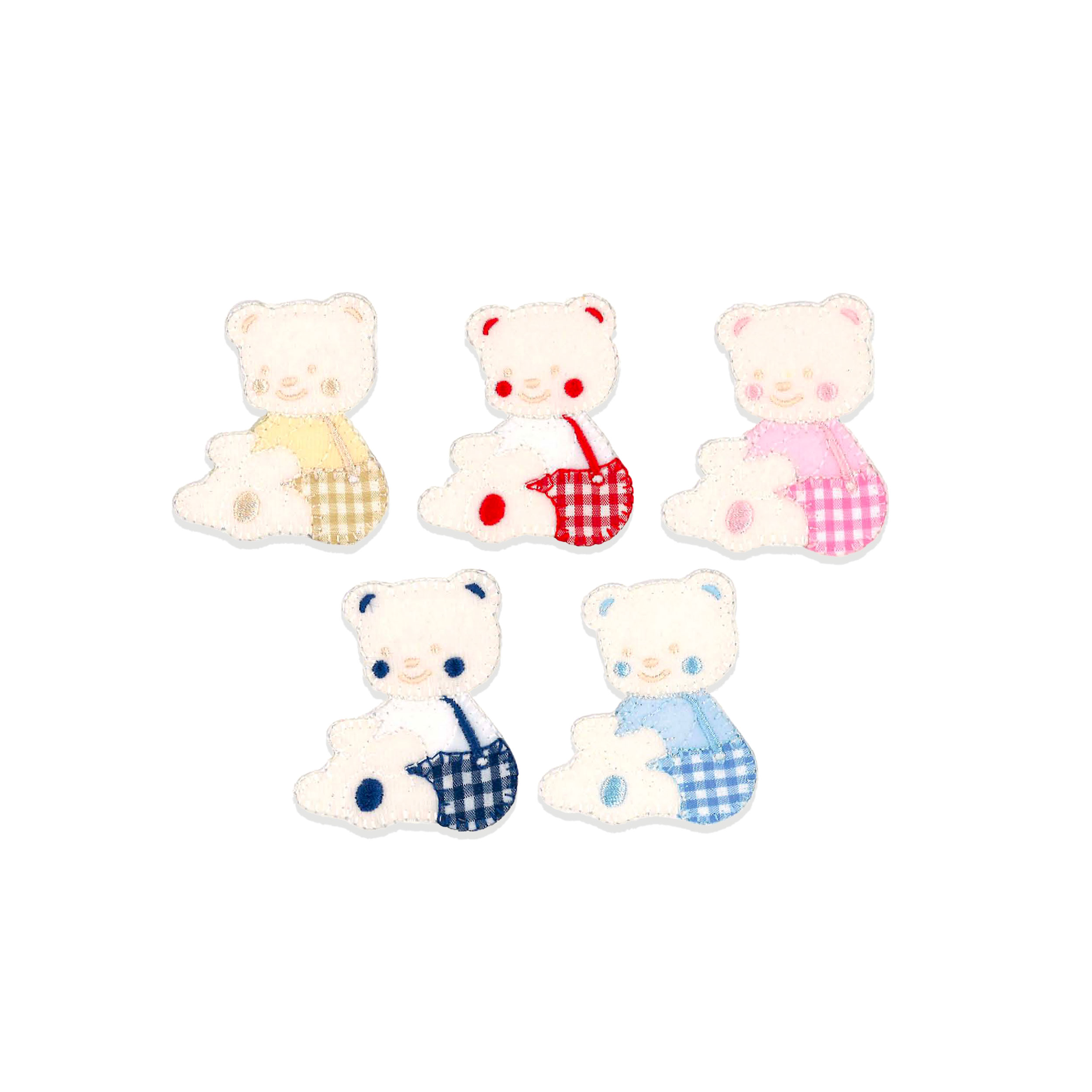 Small Dungaree Bear Applique Image