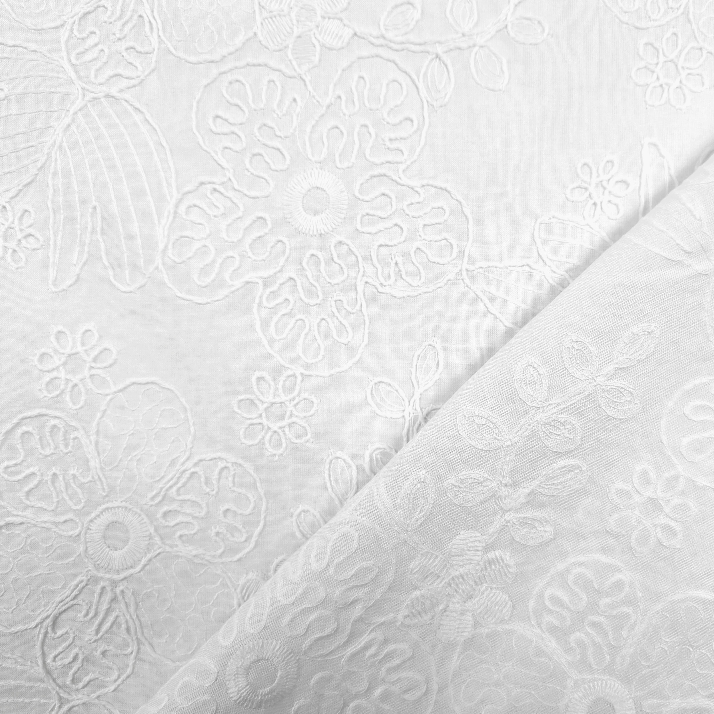 White Cotton Sangallo Double Smerlo Flowers Image