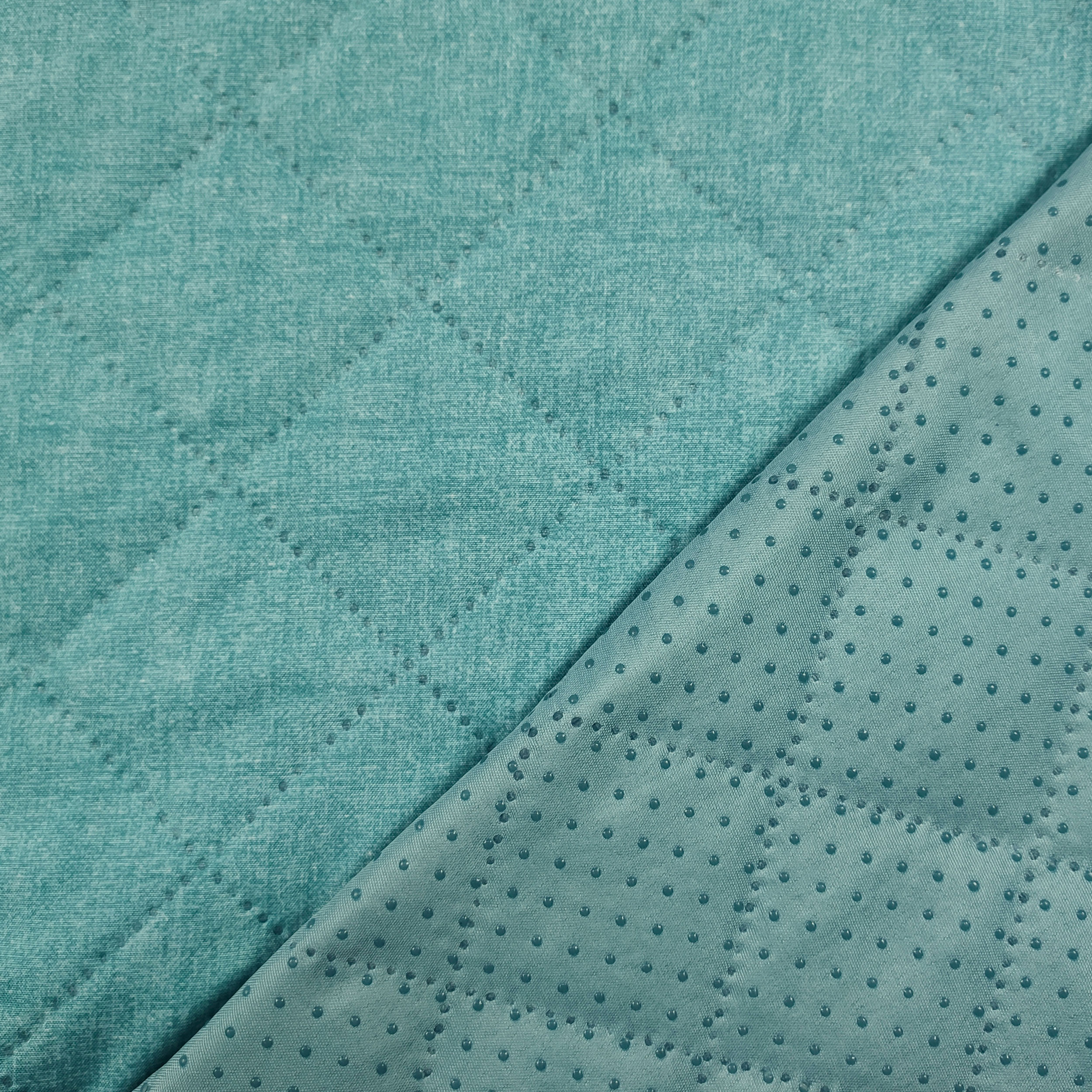 Anti-slip Quilted Sofa Cover  Image