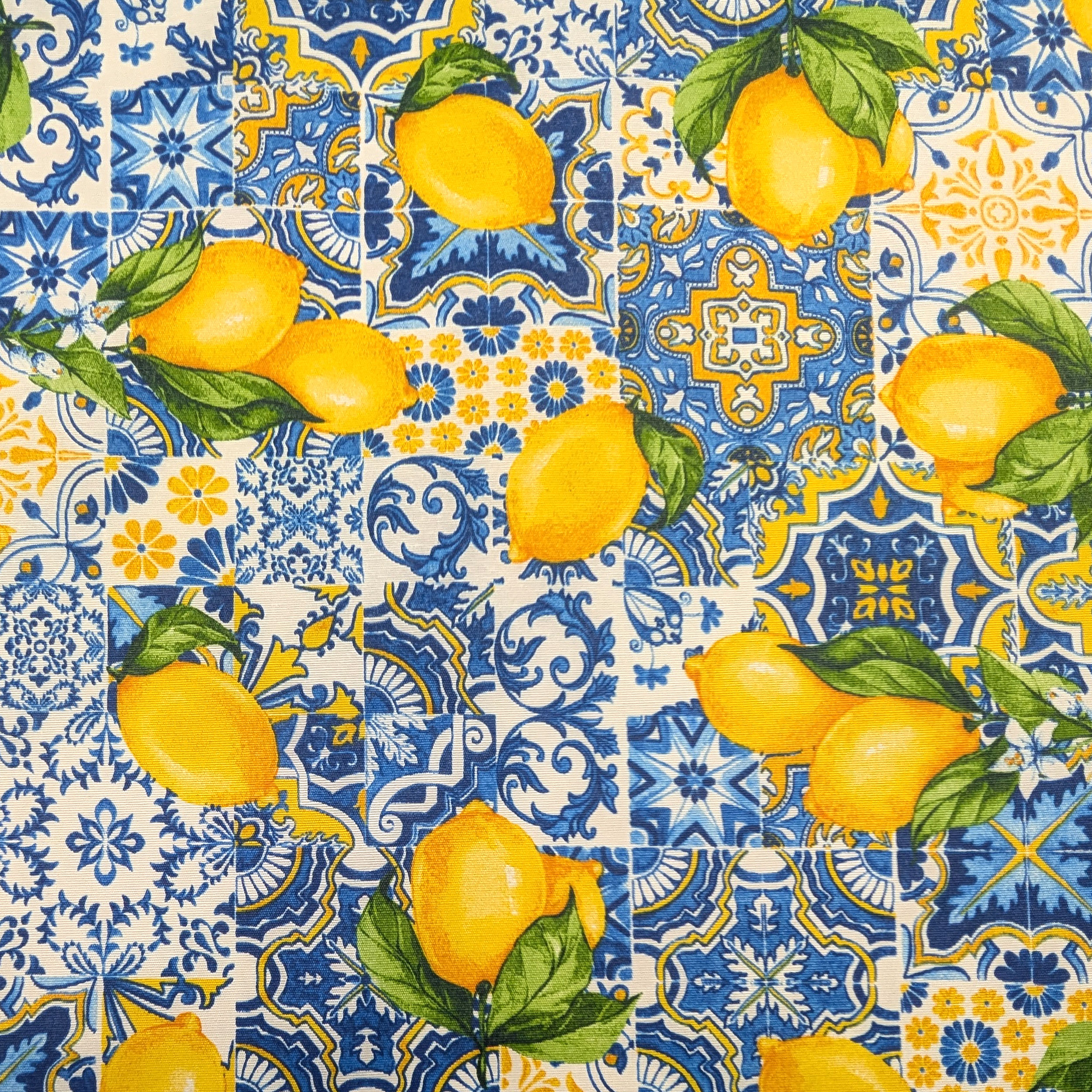 Fabric for Resin Tablecloth Majolica and Lemons Image
