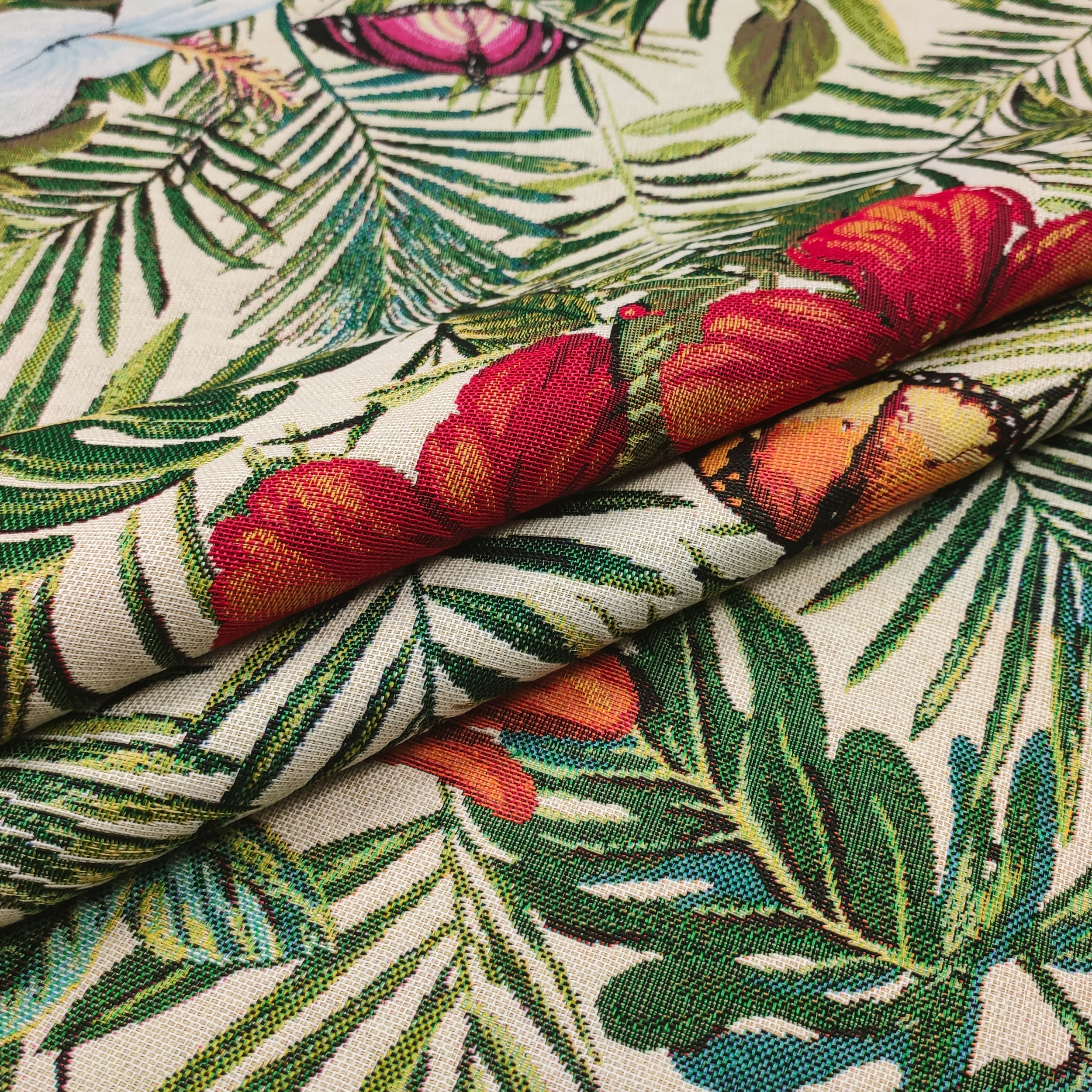 Tela de gobelino con estampado de flores tropicales