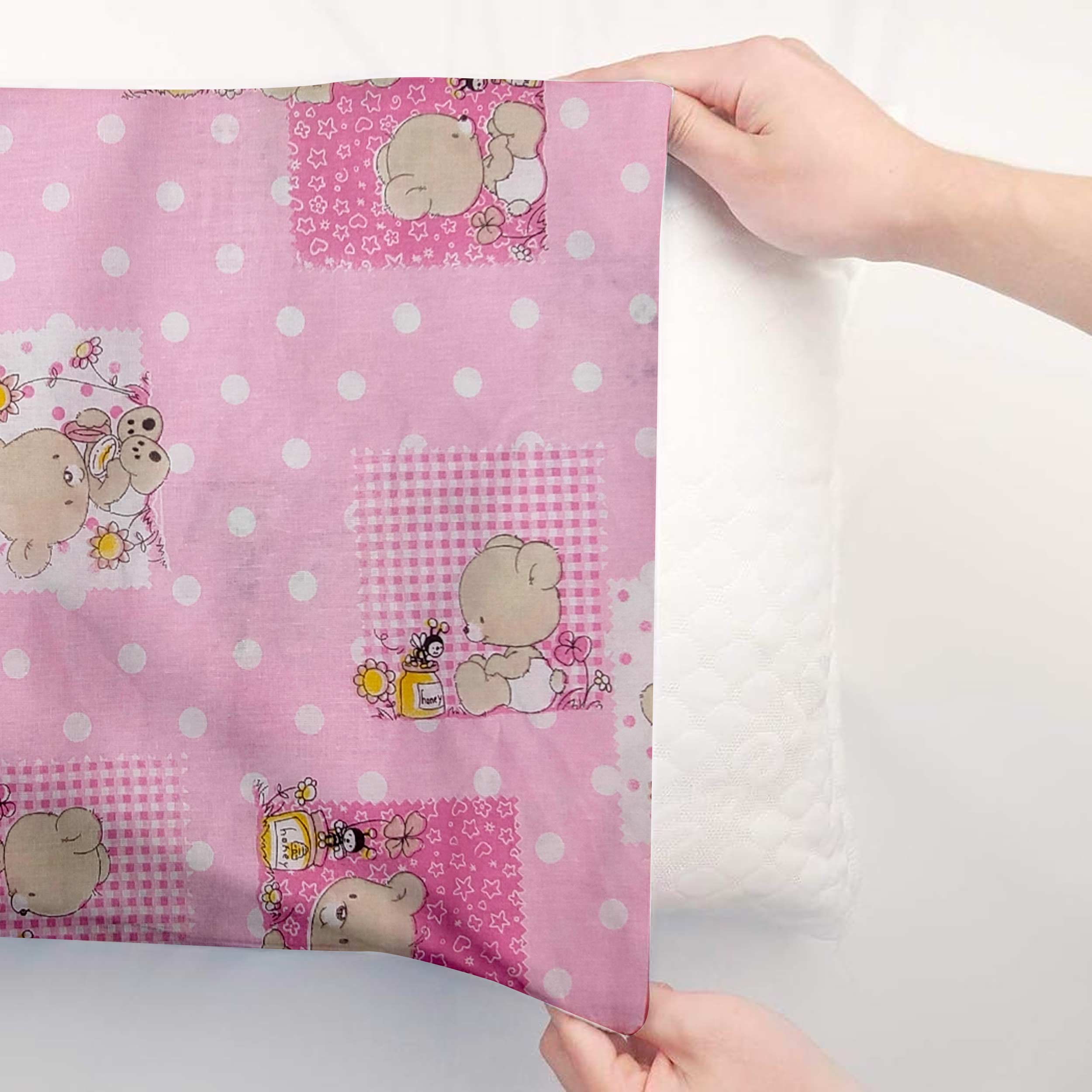 Taie d'oreiller rose ours et abeilles