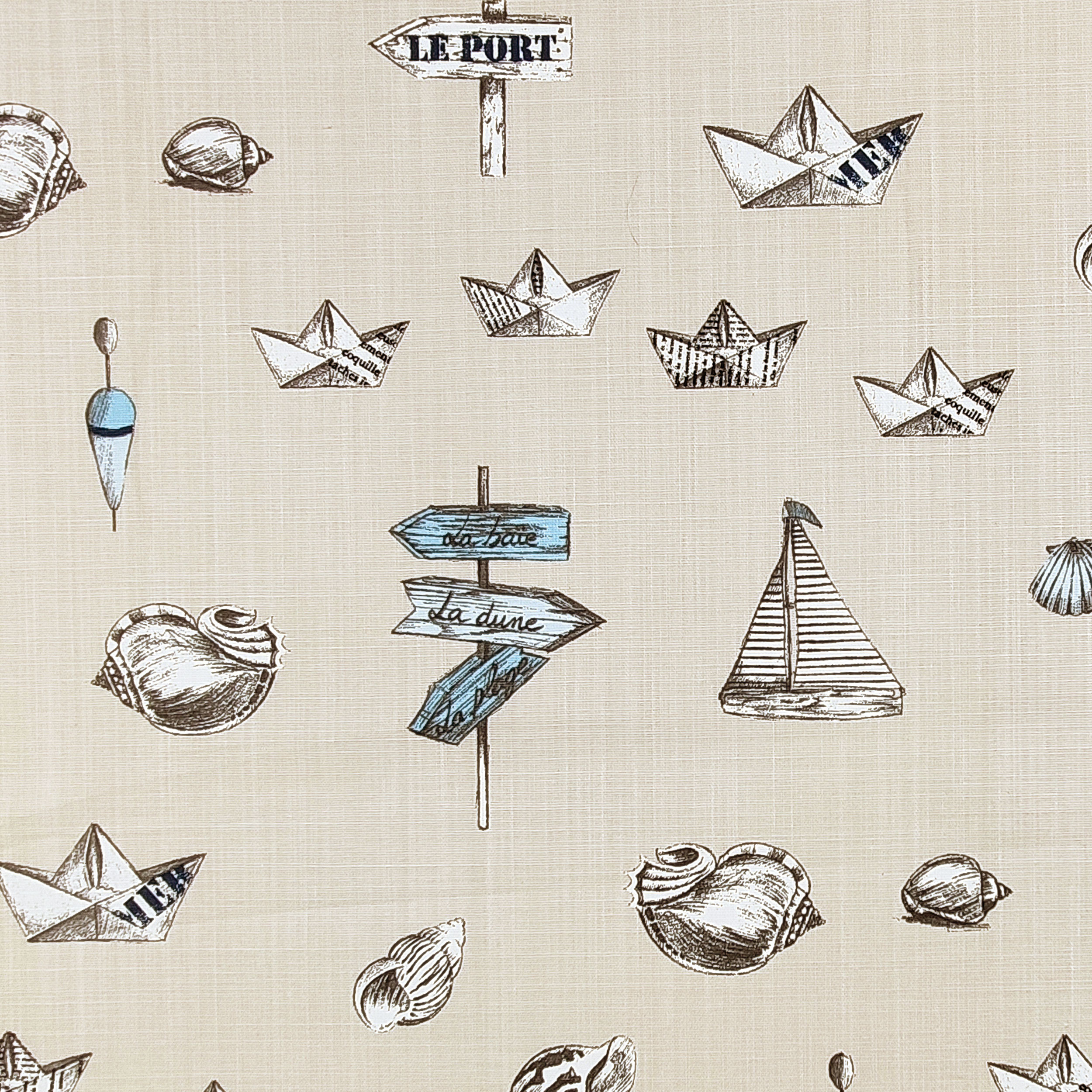 Boote und Muscheln aus Baumwolle und Leinen